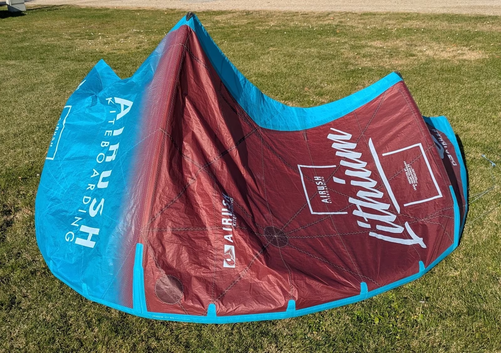 Kite Airush Lithium V11 6m gebraucht